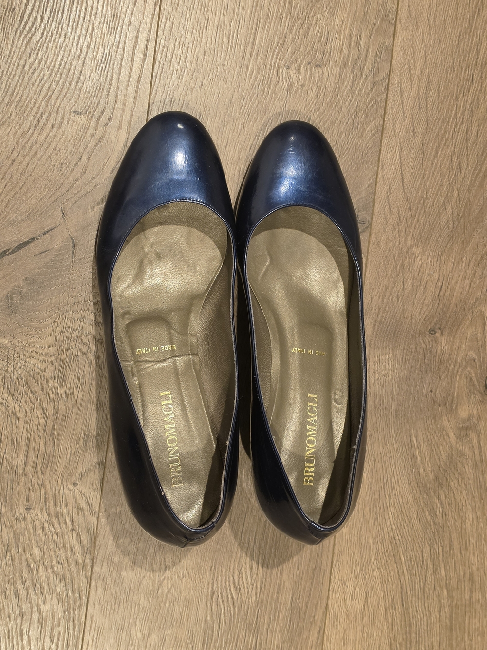 Wedges Size 38 / US Women 8 Metallic Blue
